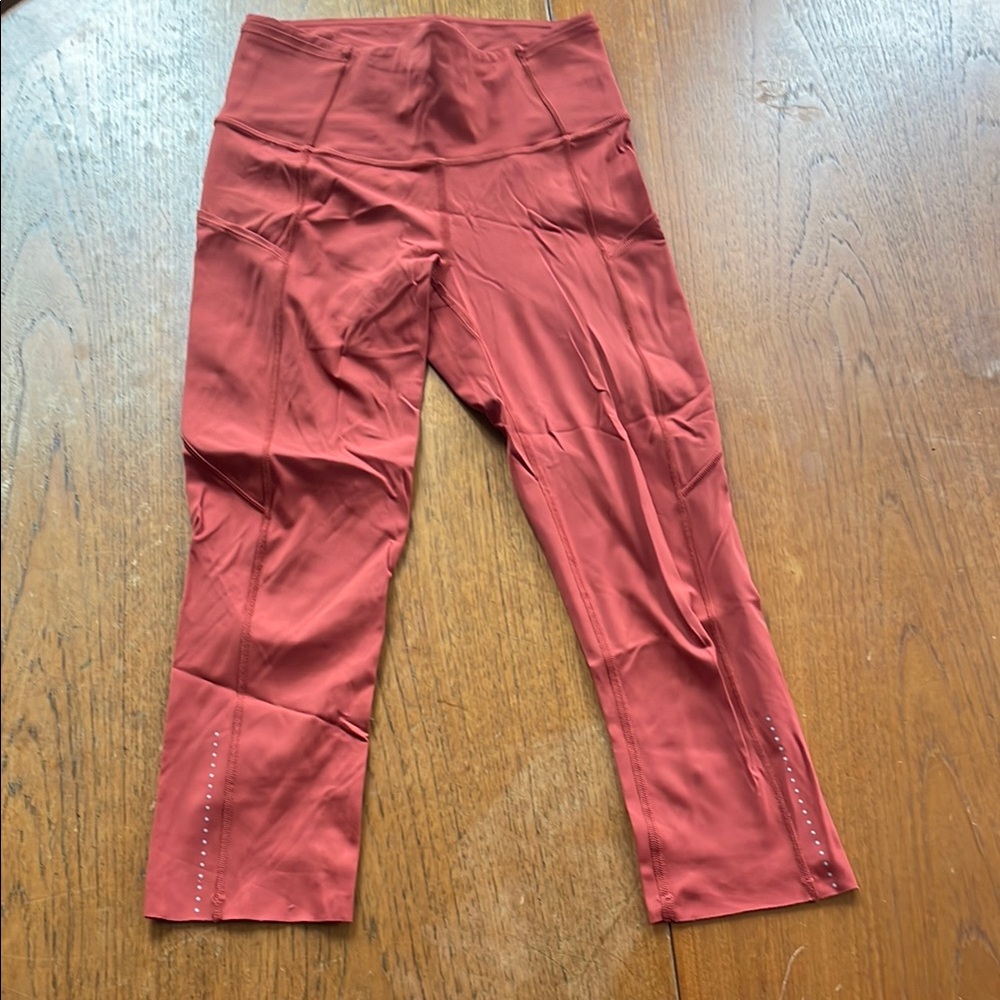 Lululemon Athletica Terracotta Capris Relaxed Fit